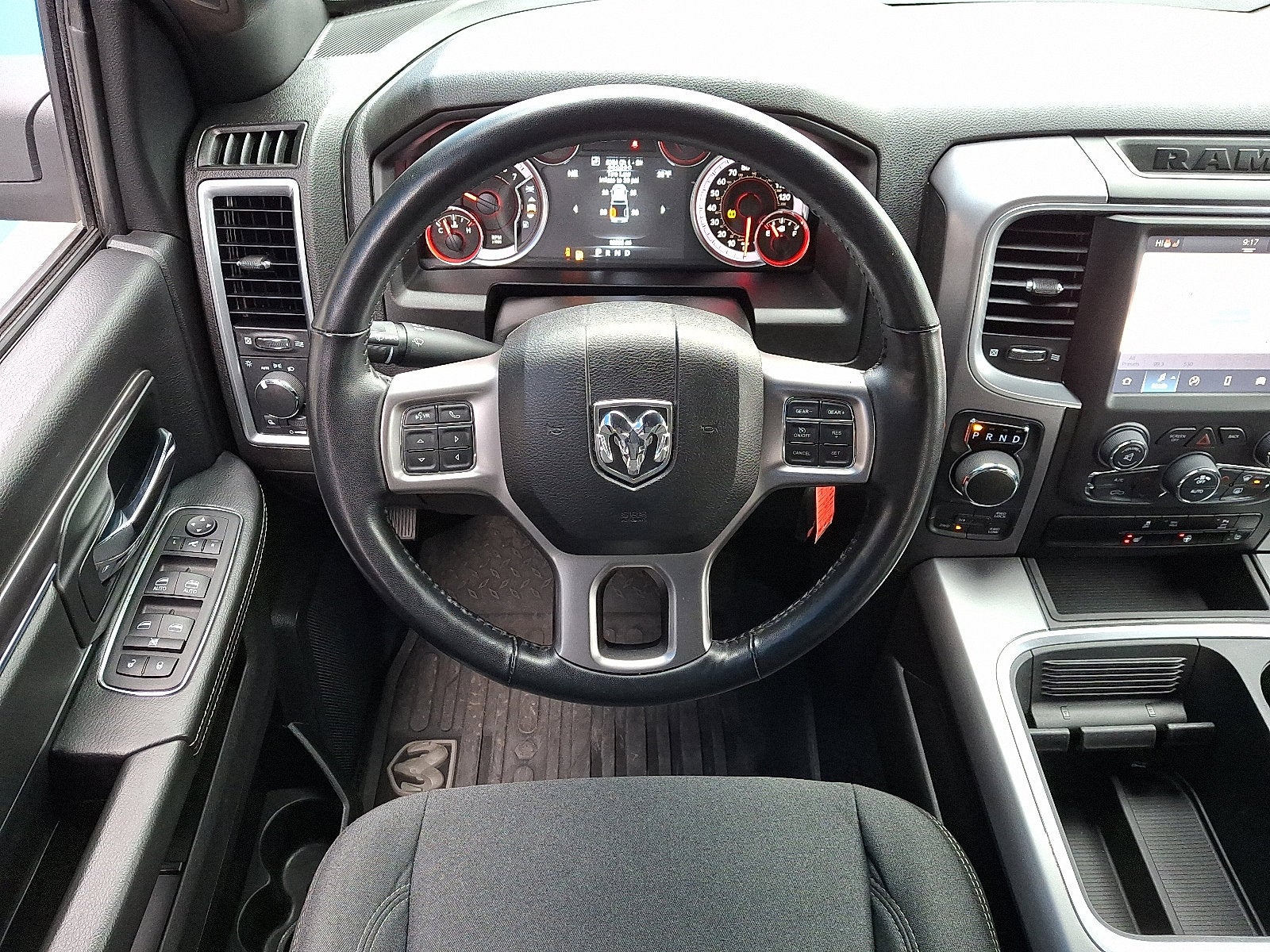 2024 RAM 1500 Classic SLT