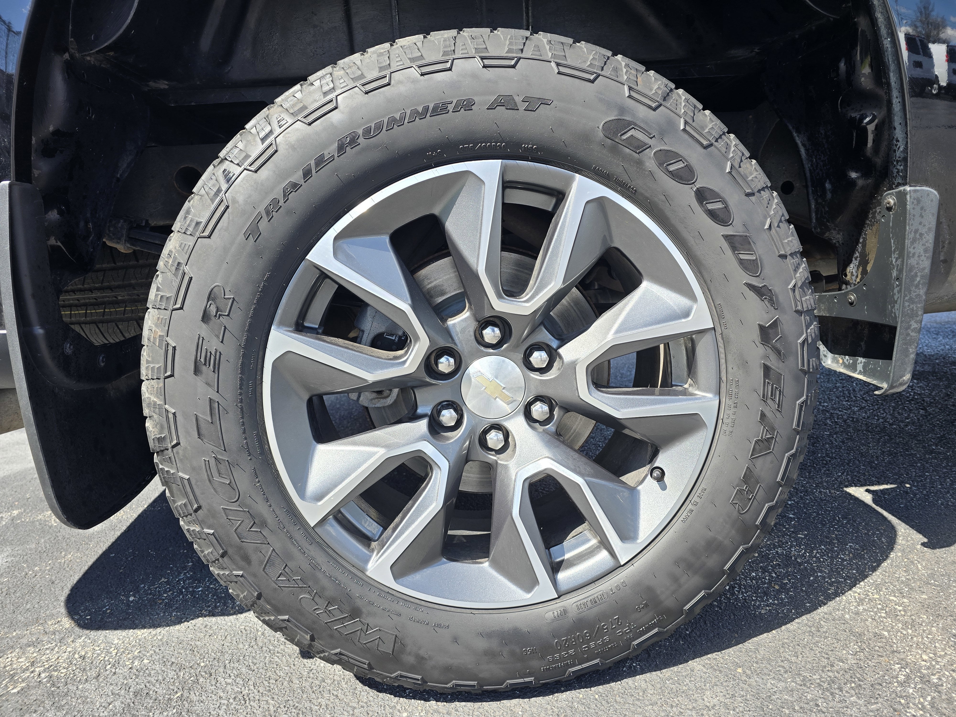 2023 Chevrolet Silverado 1500 LT (2FL)