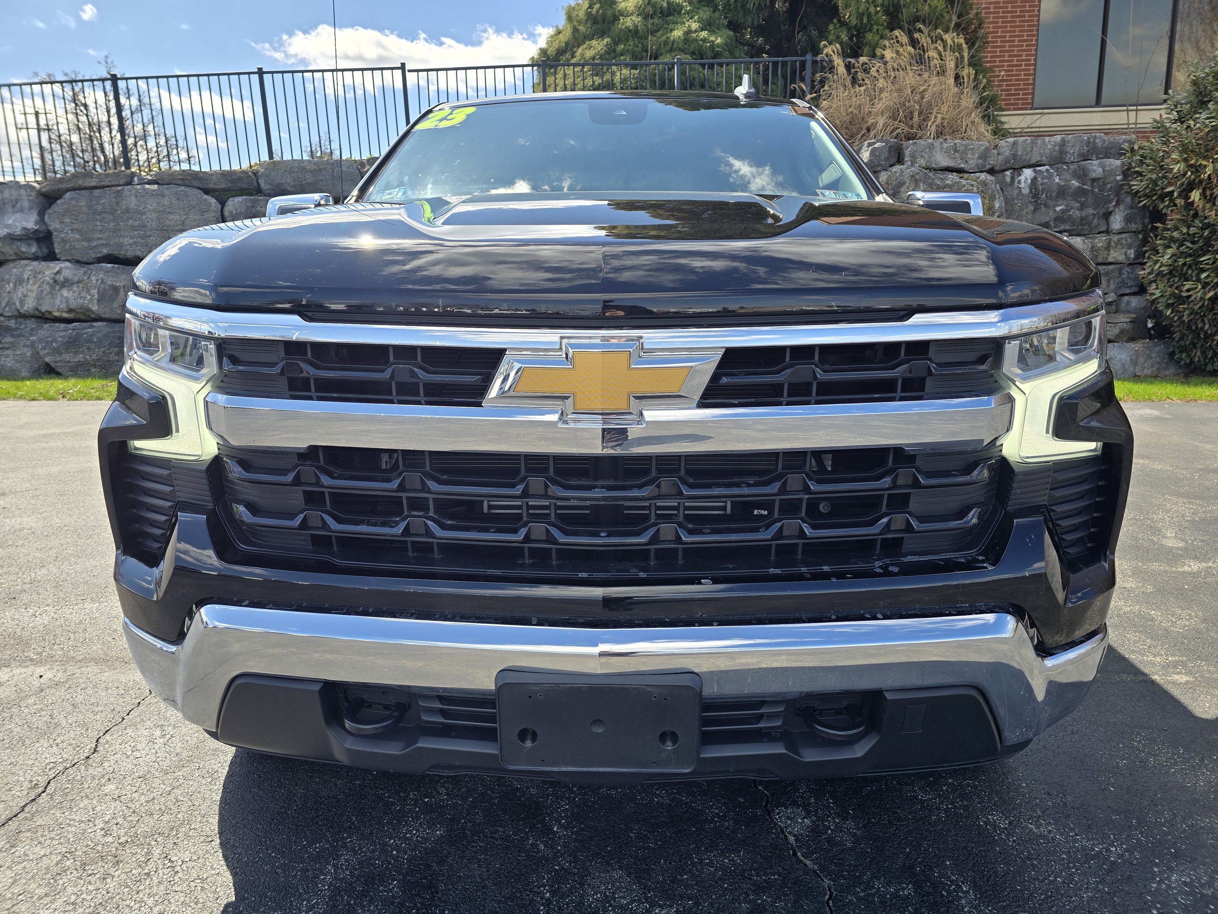 2023 Chevrolet Silverado 1500 LT (2FL)