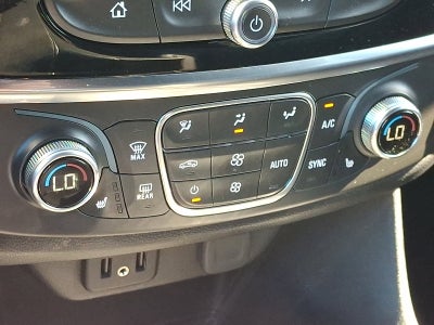 2022 Chevrolet Traverse LT Leather