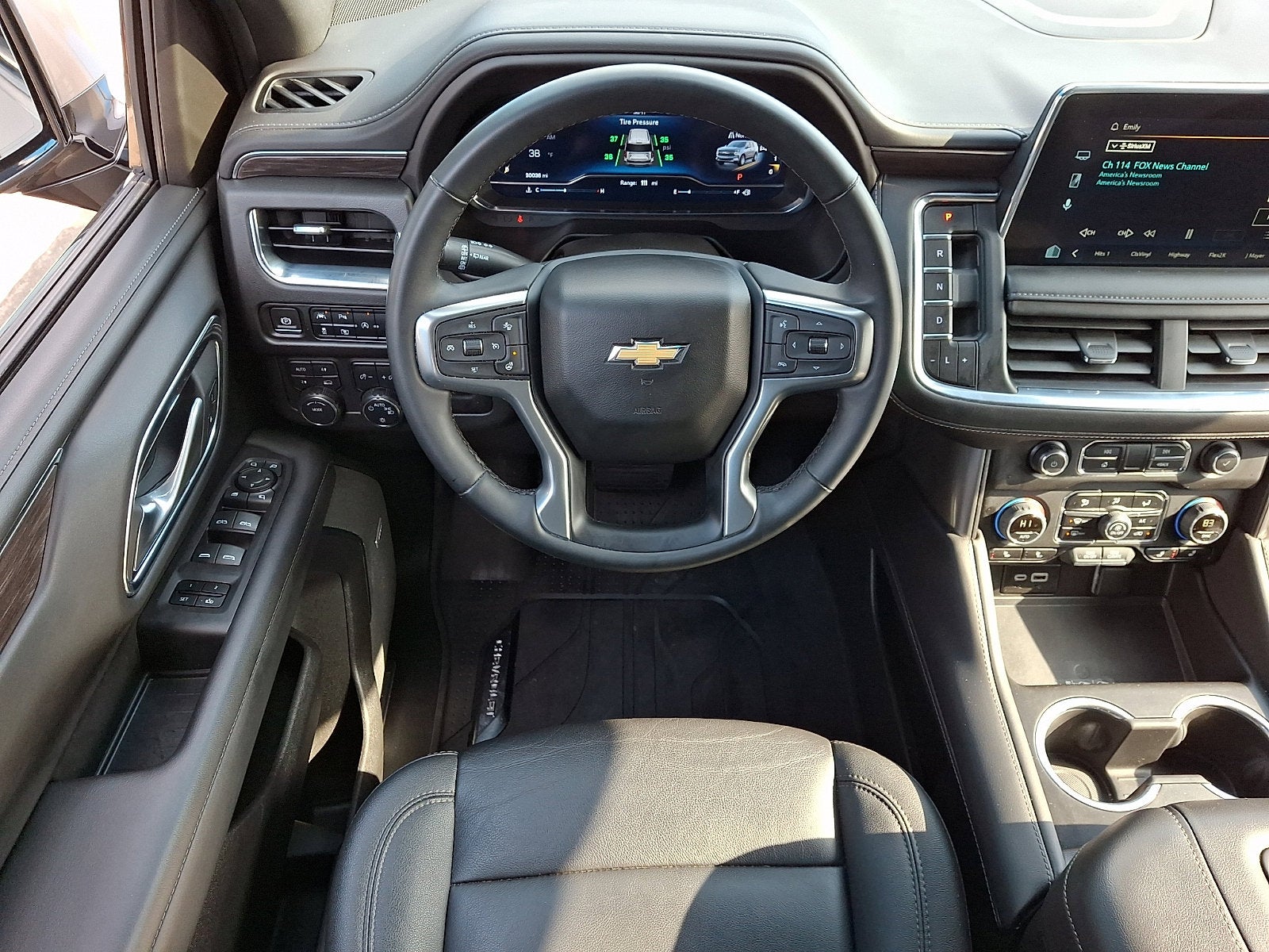 2024 Chevrolet Suburban LT