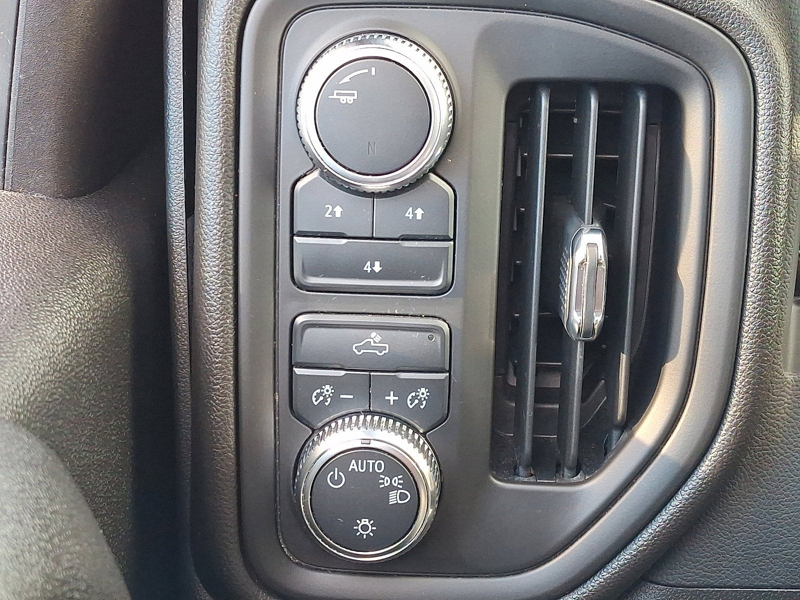 2023 GMC Sierra 2500 HD Pro