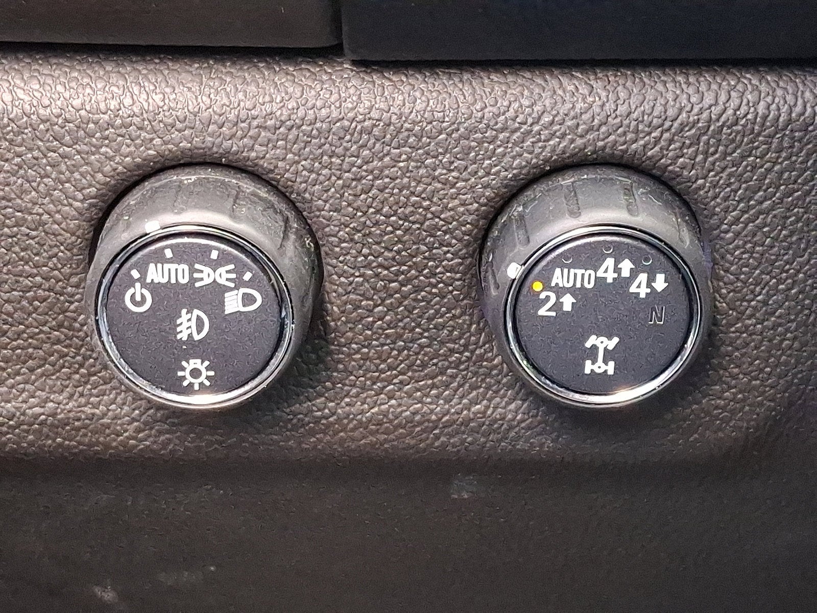 2022 GMC Canyon AT4 - Cloth