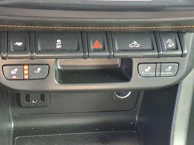 2022 GMC Canyon AT4 - Cloth