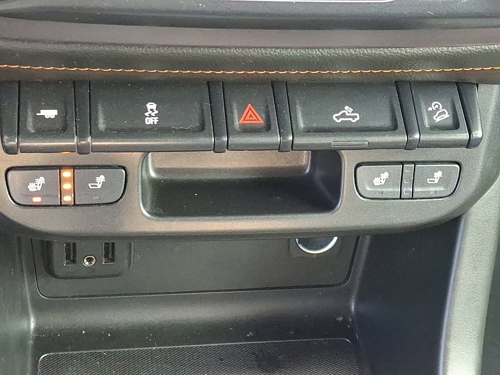 2022 GMC Canyon AT4 - Cloth