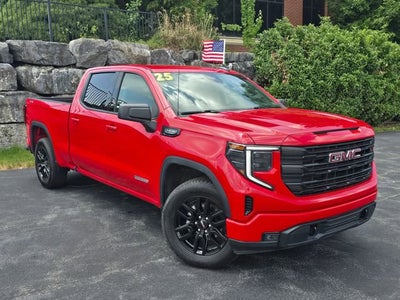2025 GMC Sierra 1500 Elevation