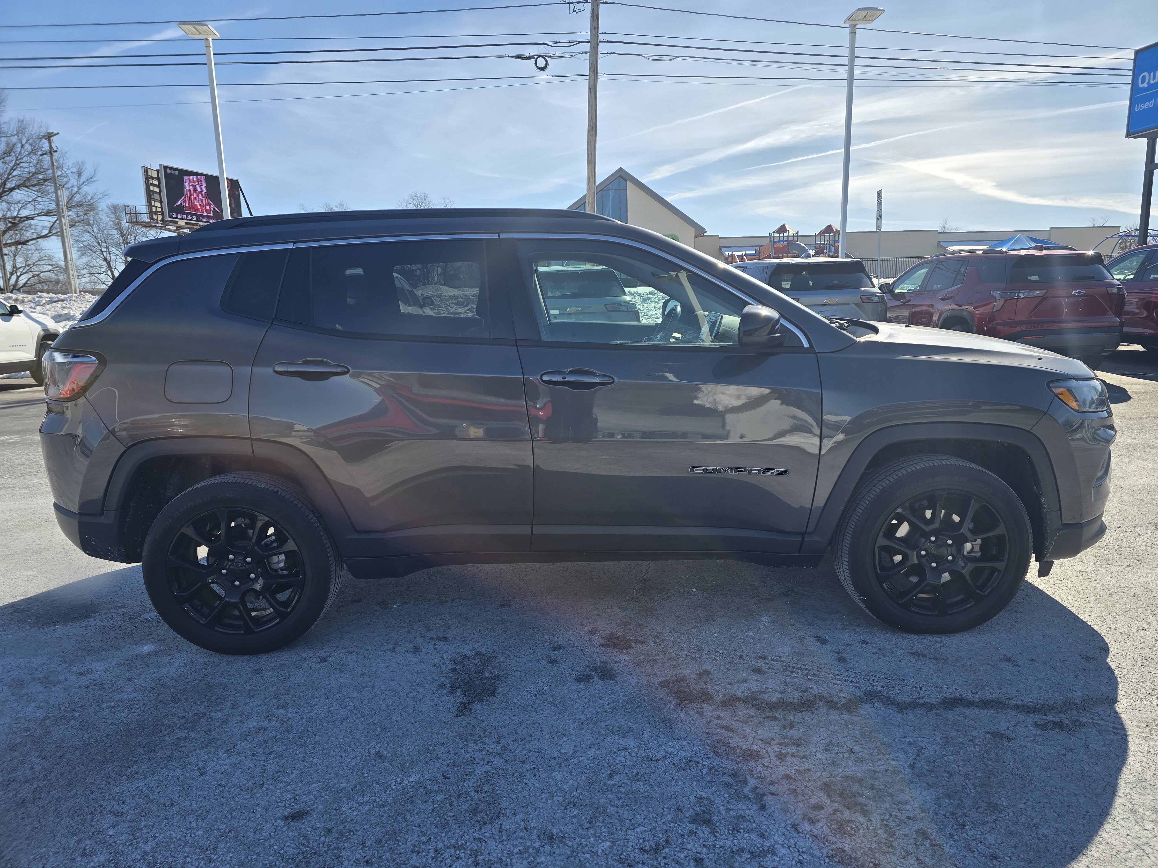 2022 Jeep Compass Latitude Lux