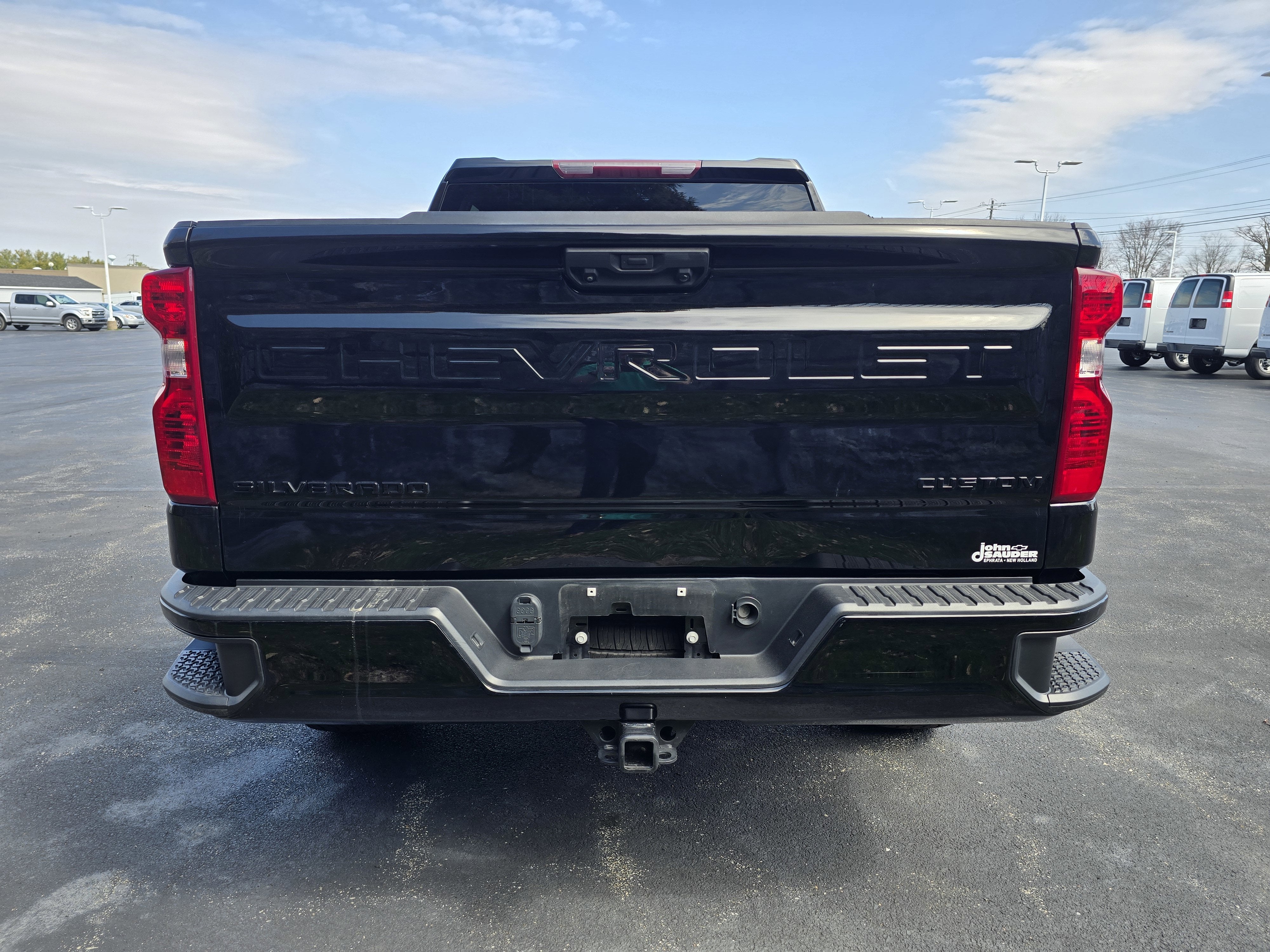 2023 Chevrolet Silverado 1500 Custom