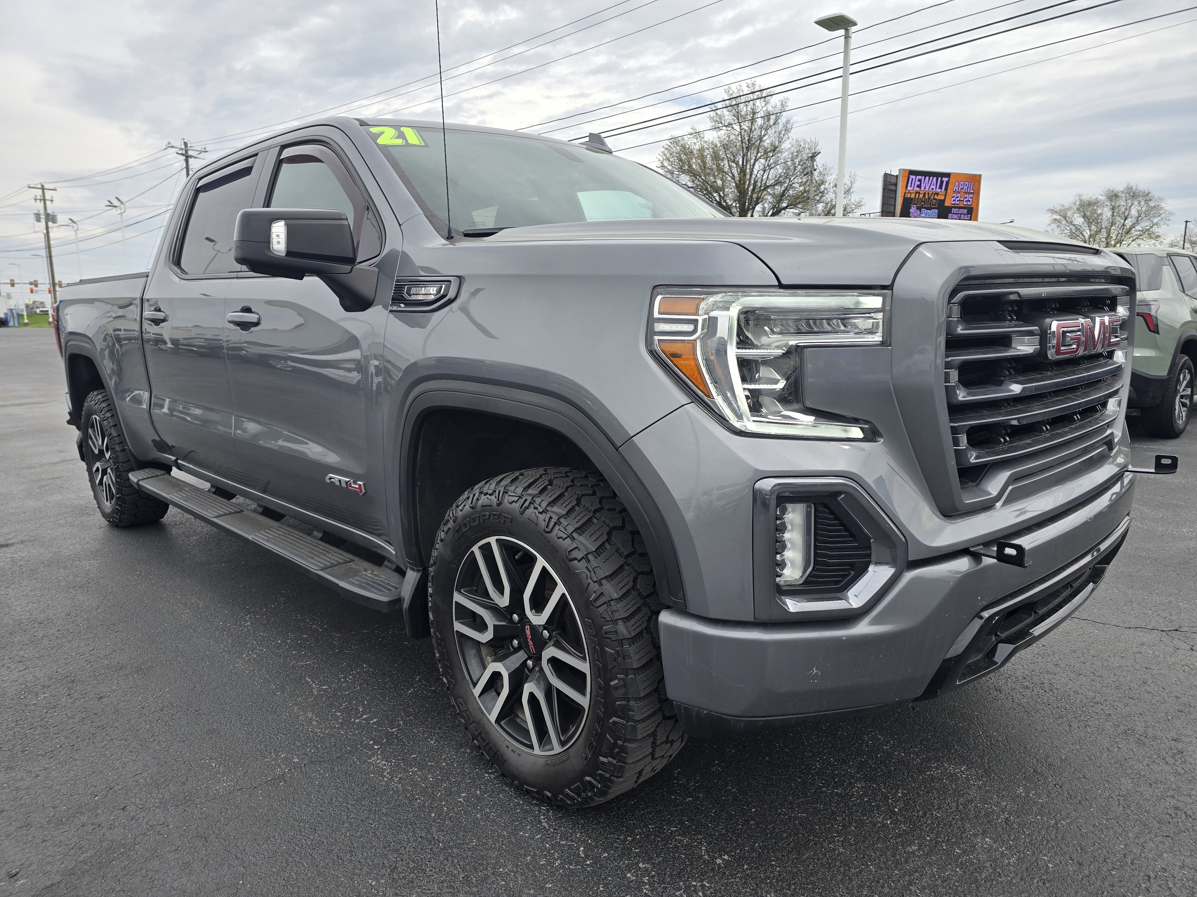 2021 GMC Sierra 1500 AT4