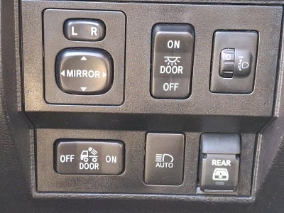 2020 Toyota Tundra 4WD SR5