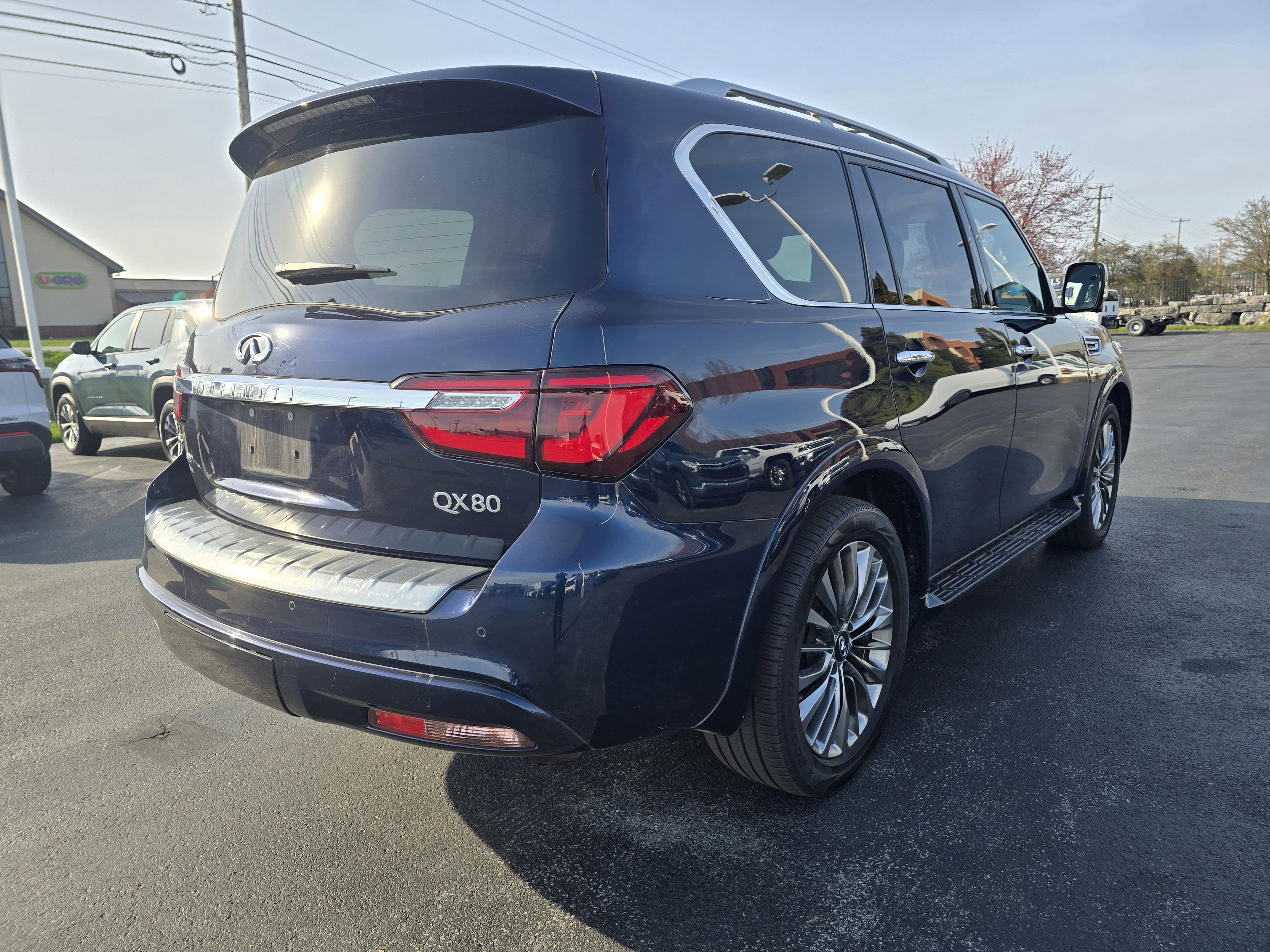 2021 INFINITI QX80 SENSORY