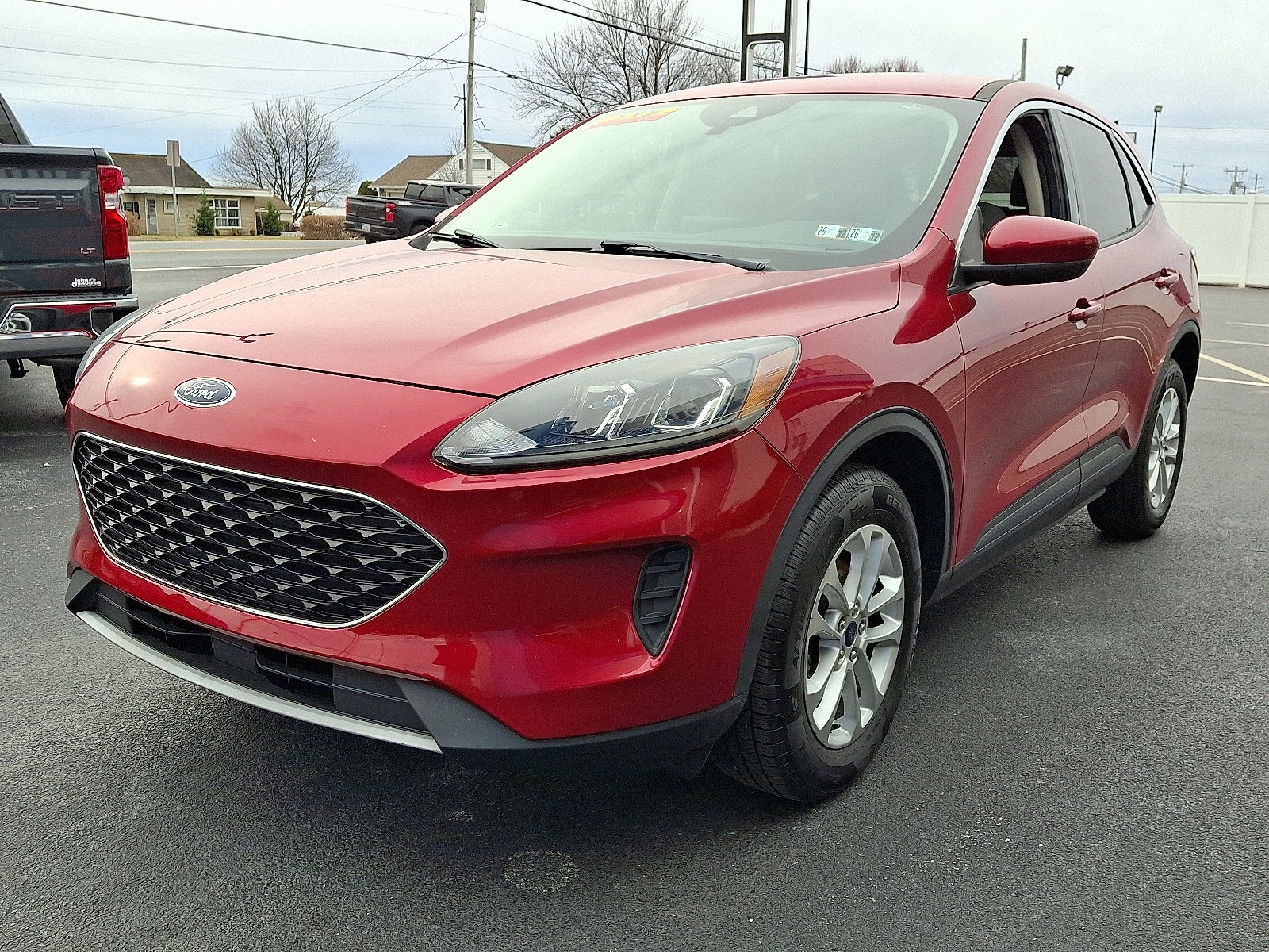 2020 Ford Escape SE