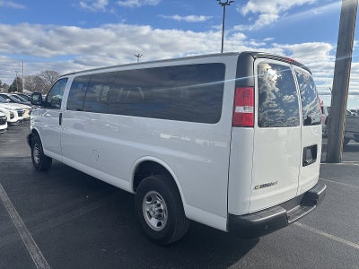2023 Chevrolet Express Passenger 3500 1LS