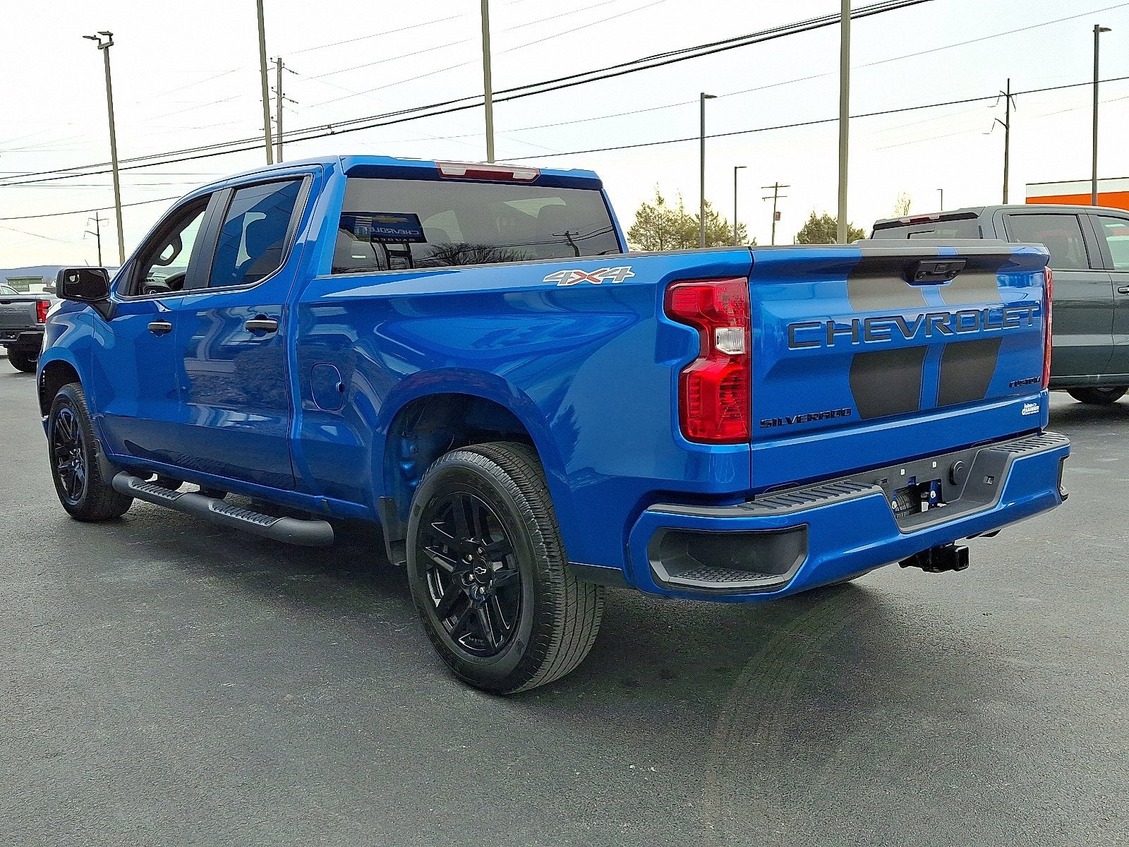 2023 Chevrolet Silverado 1500 Custom
