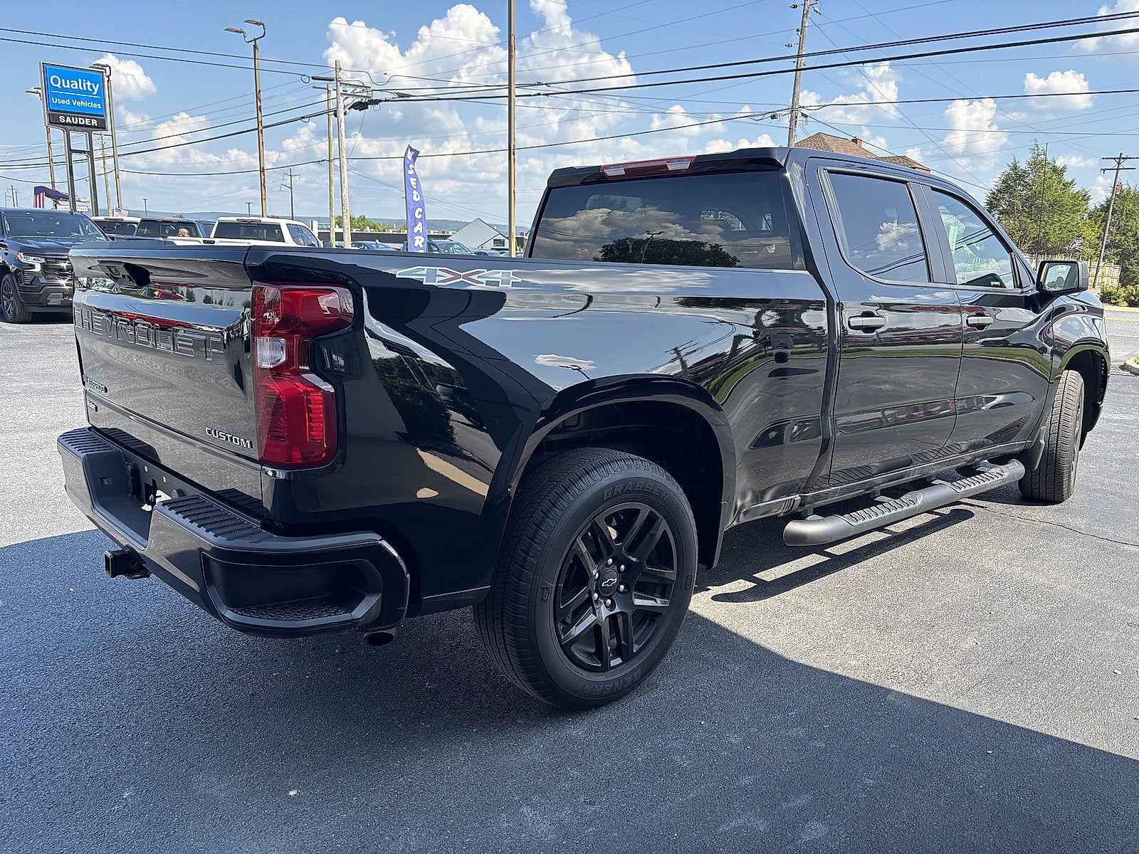 2024 Chevrolet Silverado 1500 Custom