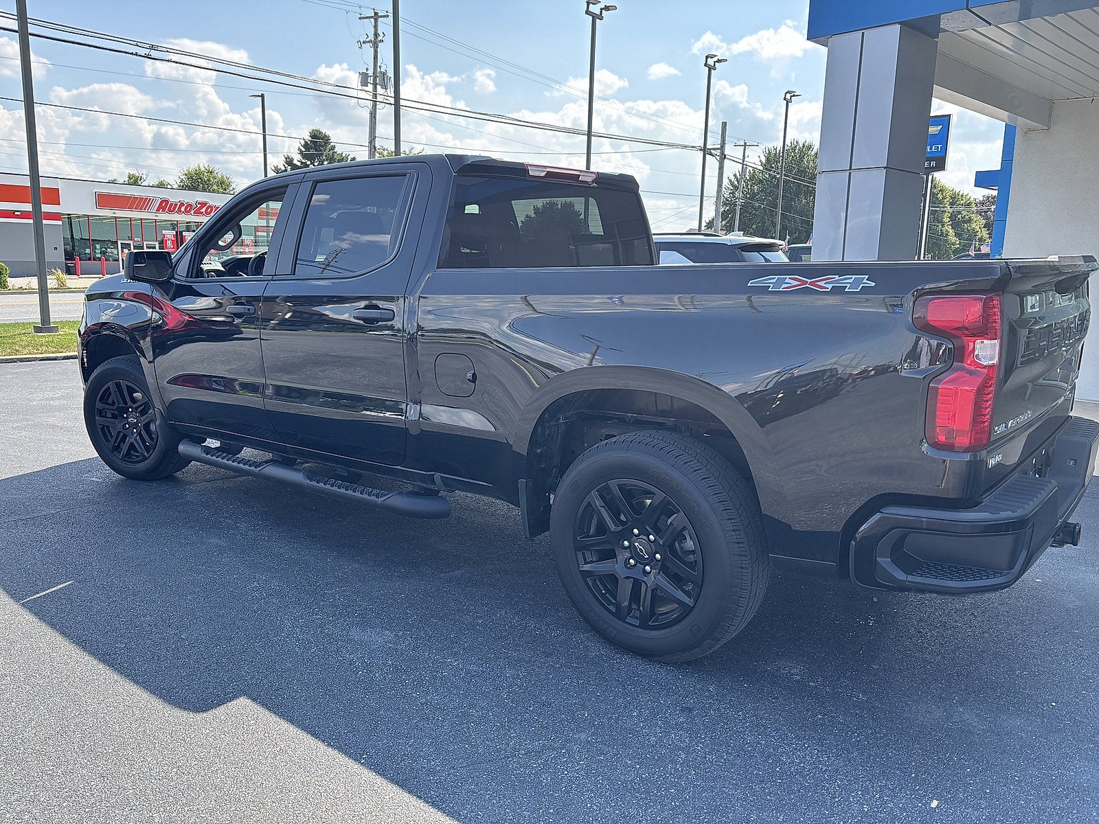 2024 Chevrolet Silverado 1500 Custom