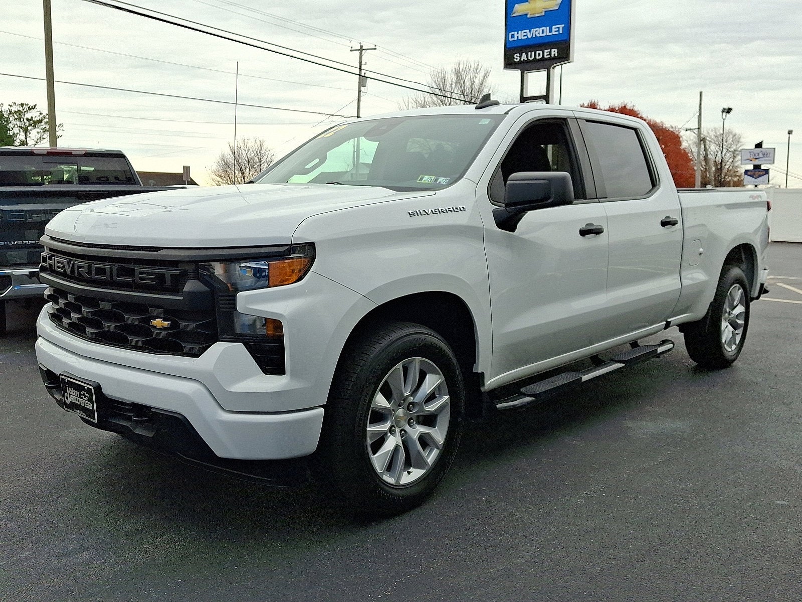 2022 Chevrolet Silverado 1500 Custom
