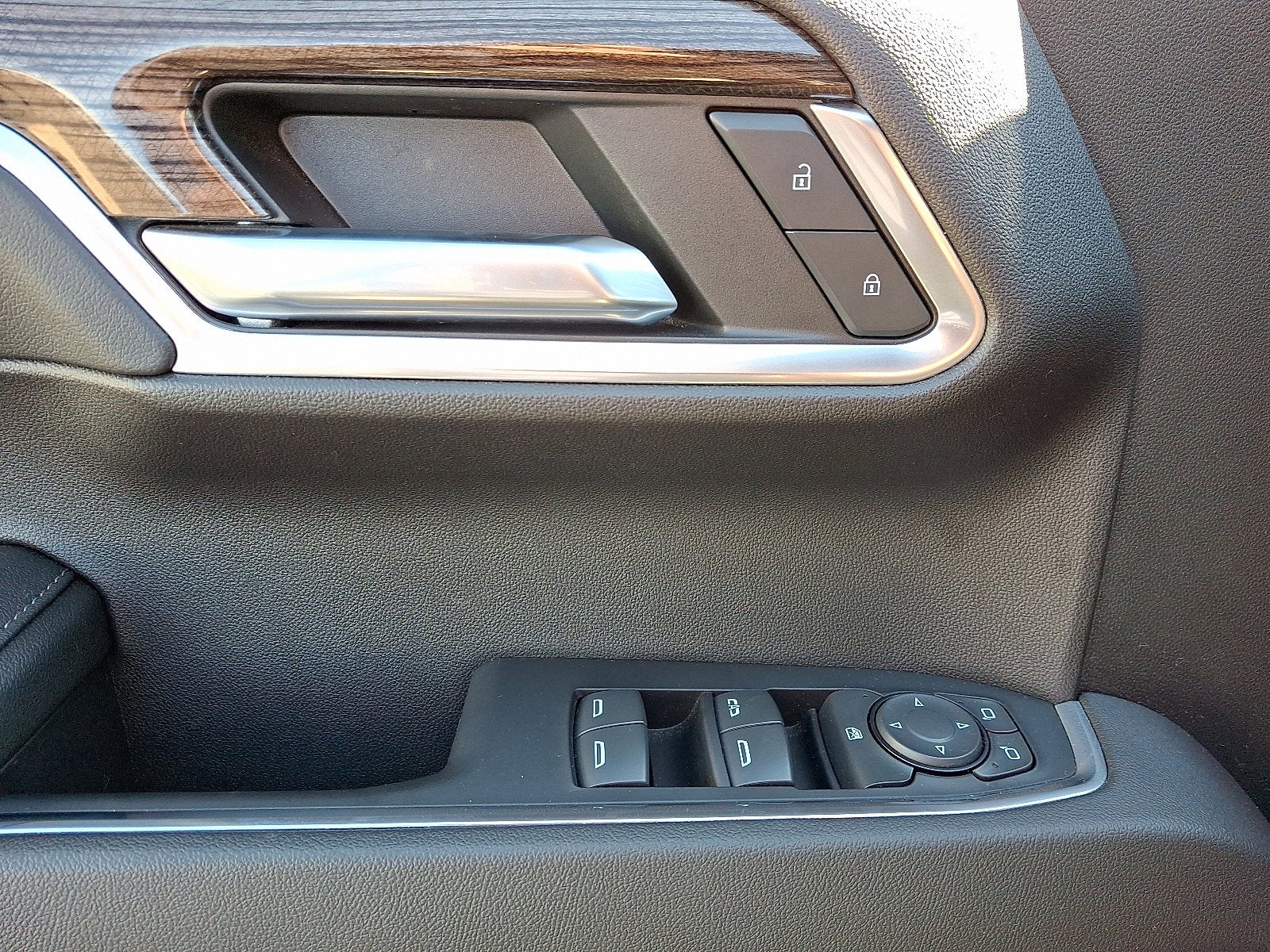 2022 Chevrolet Silverado 1500 LT (2FL)