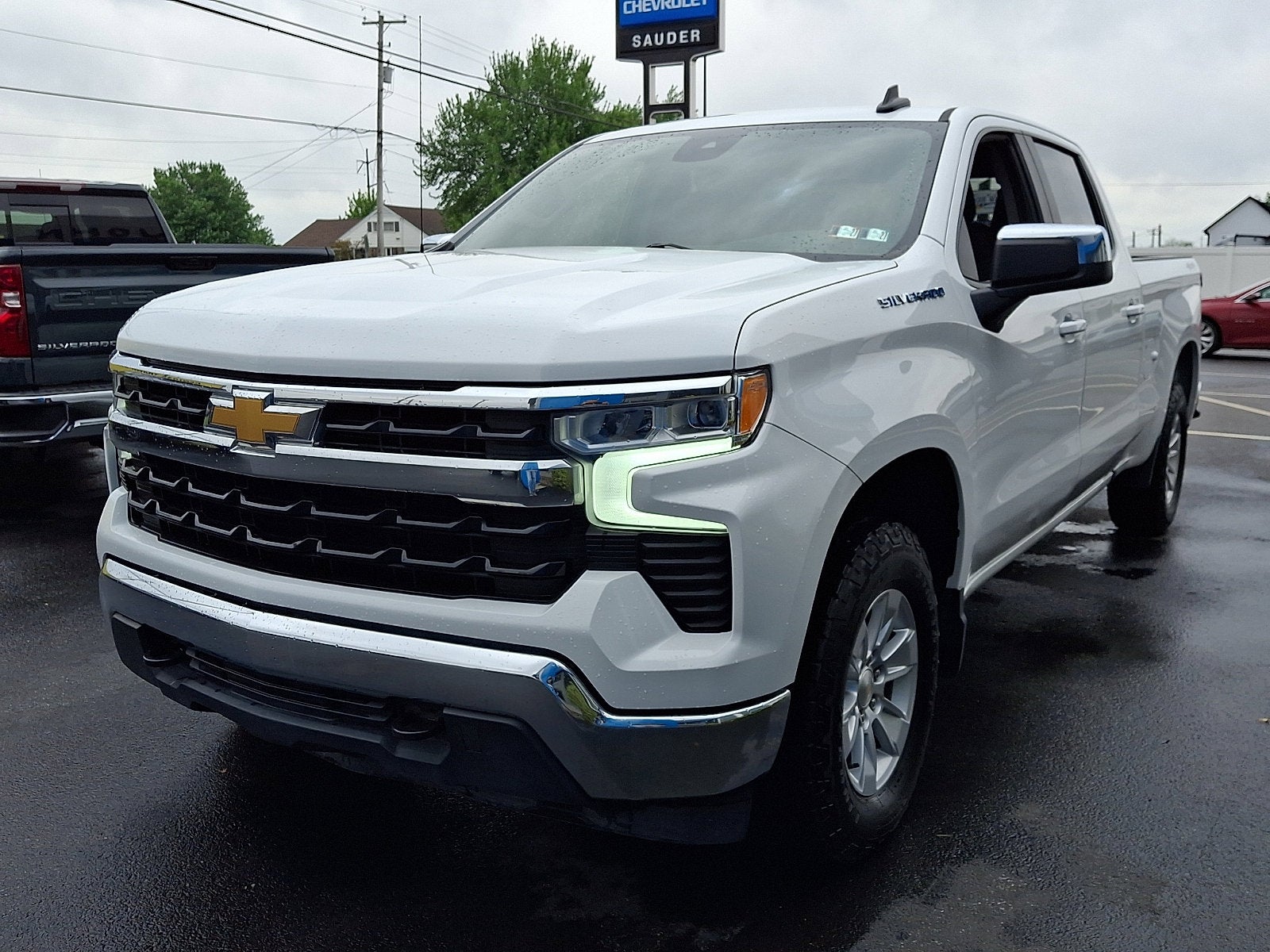 2024 Chevrolet Silverado 1500 LT