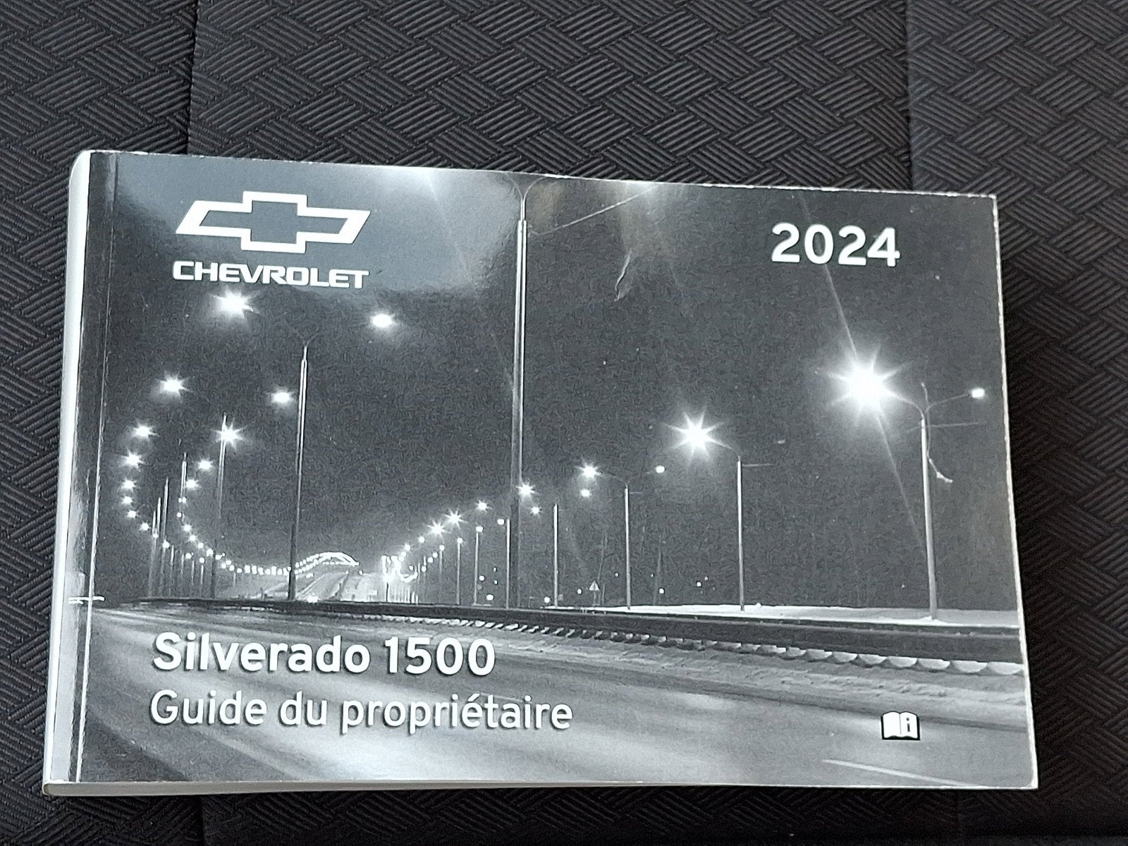 2024 Chevrolet Silverado 1500 RST