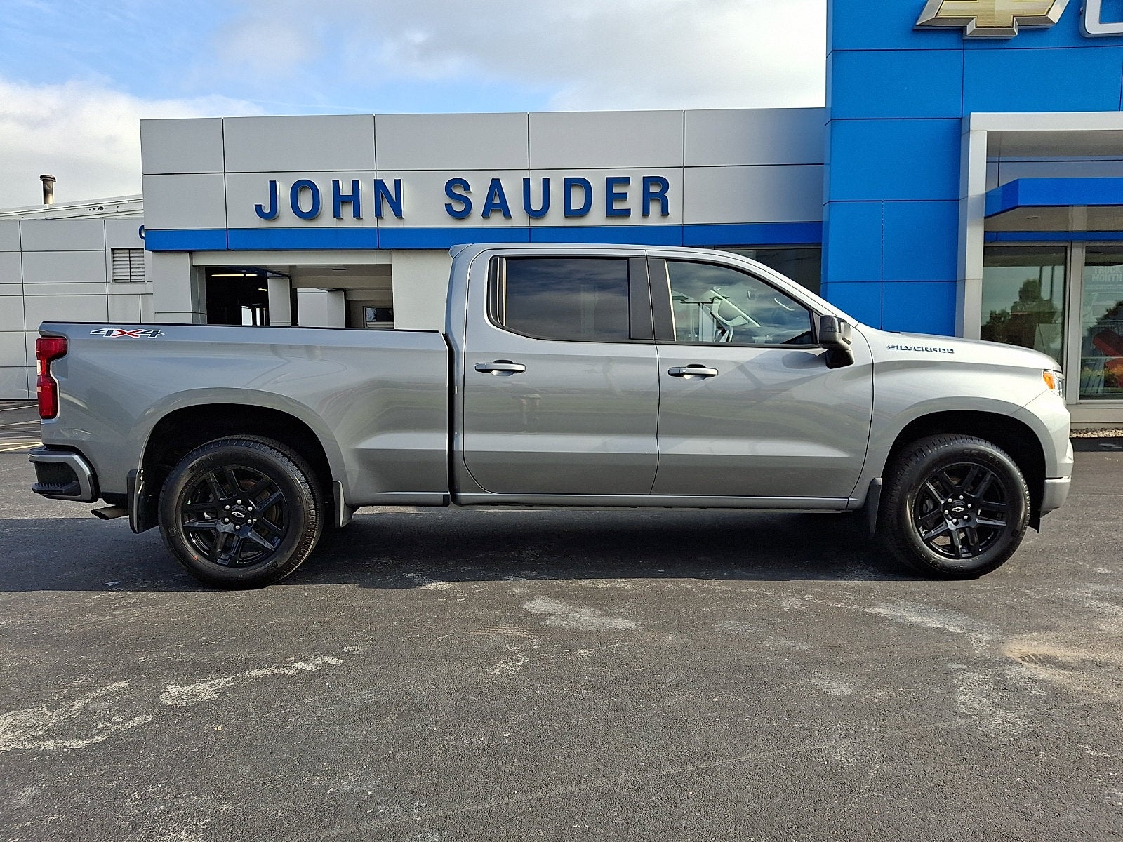 2024 Chevrolet Silverado 1500 RST