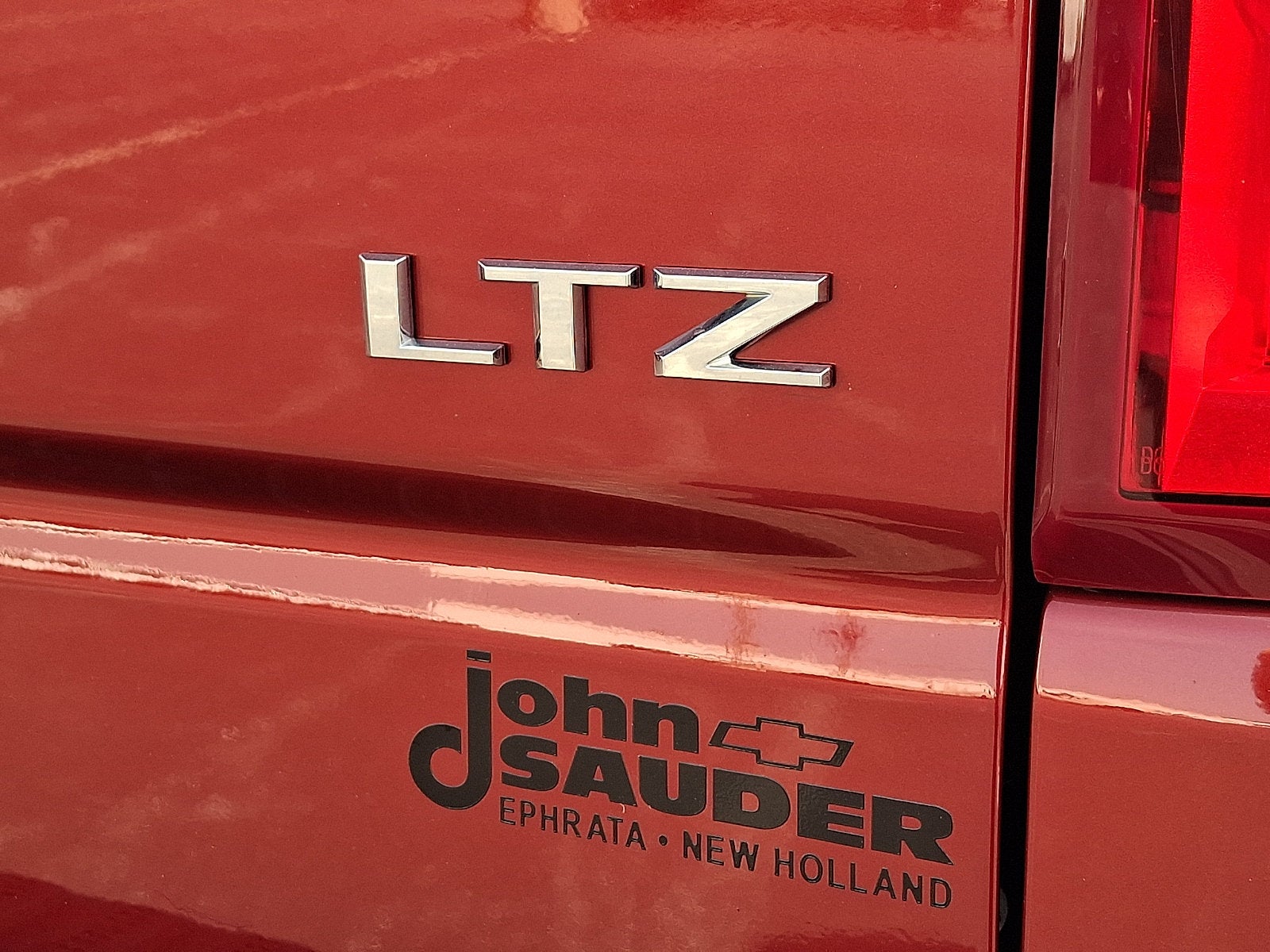 2024 Chevrolet Silverado 1500 LTZ