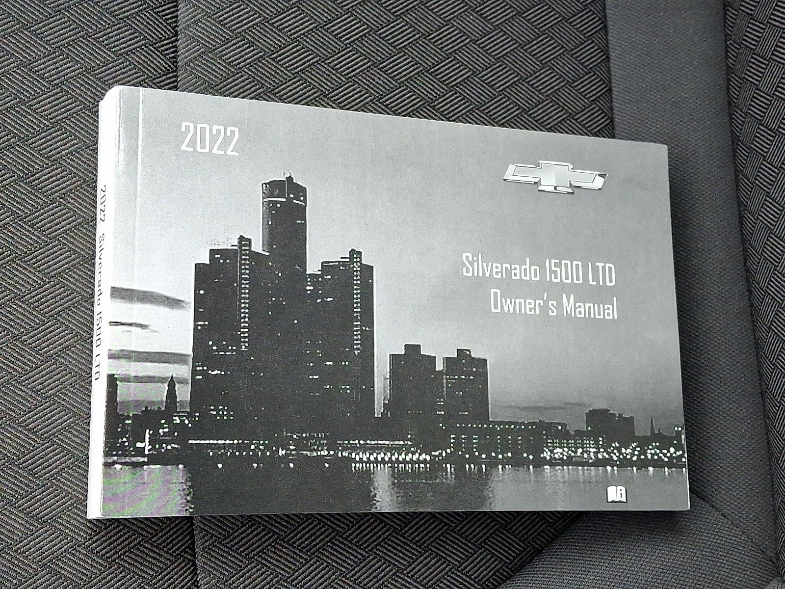 2022 Chevrolet Silverado 1500 LTD RST