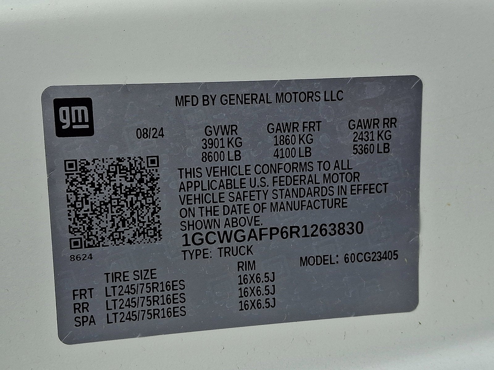 2024 Chevrolet Express Cargo 2500 WT