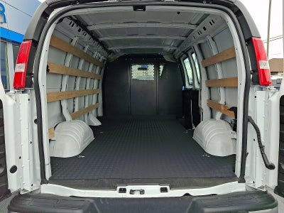 2024 Chevrolet Express Cargo 2500 WT