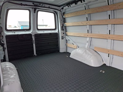 2024 Chevrolet Express Cargo 2500 WT