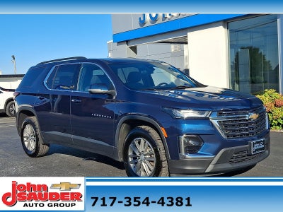 2023 Chevrolet Traverse LT Cloth