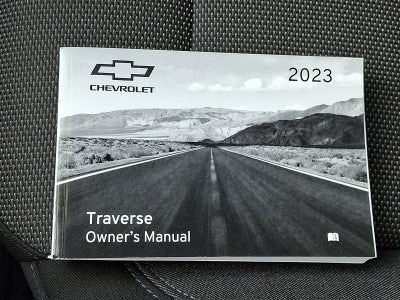 2023 Chevrolet Traverse LT Cloth