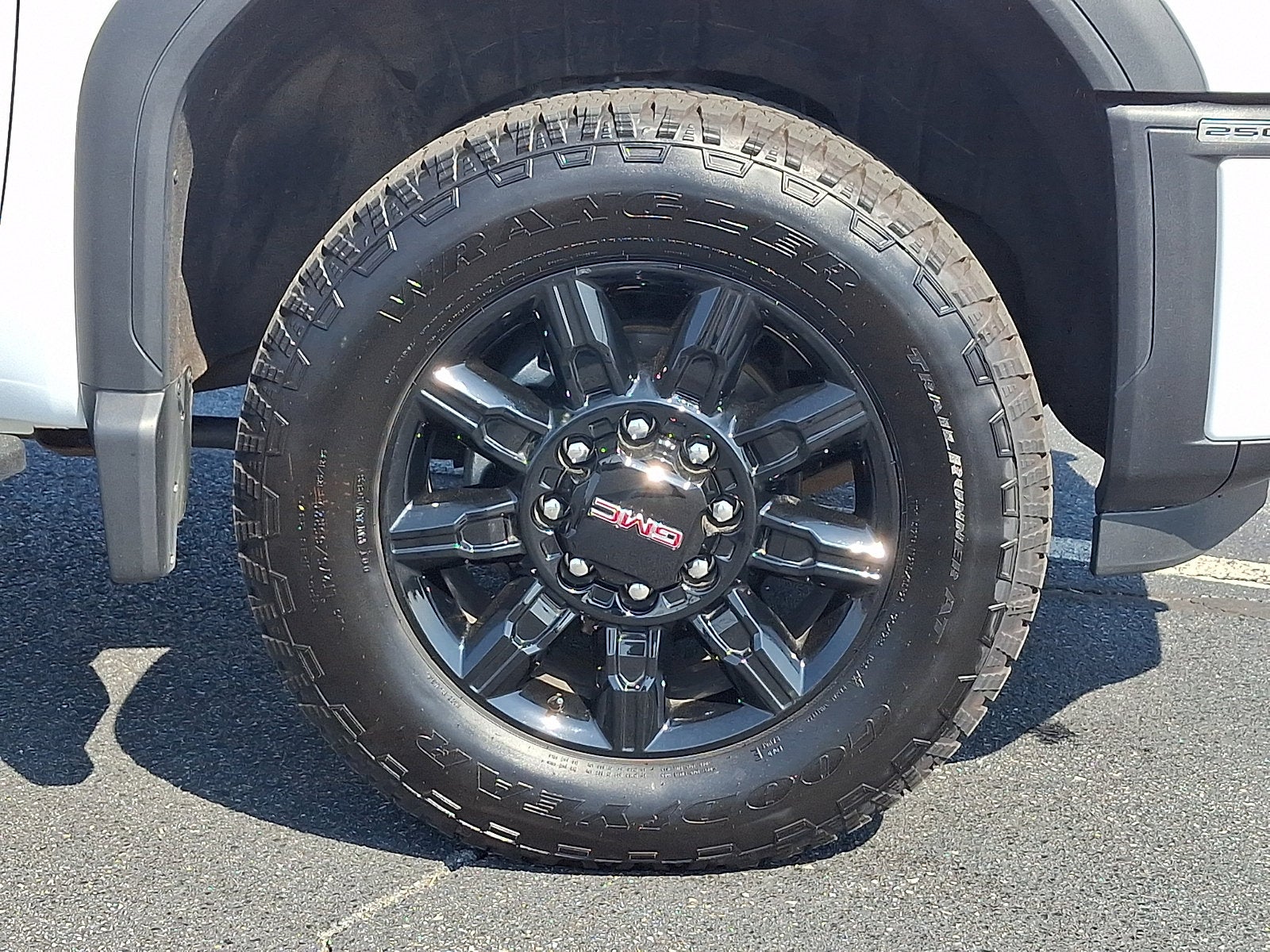 2025 GMC Sierra 2500 HD AT4
