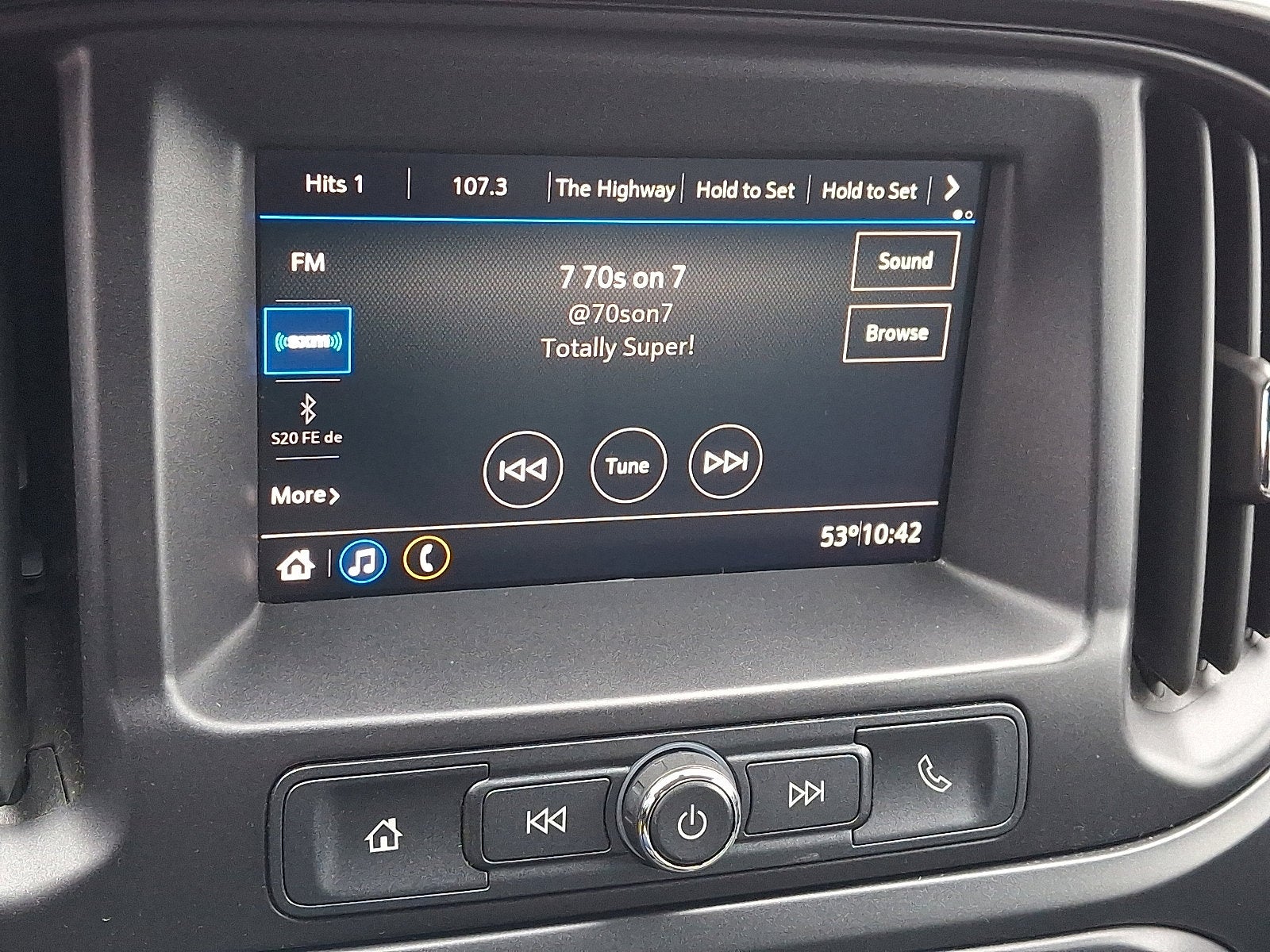 2021 GMC Canyon Elevation Standard