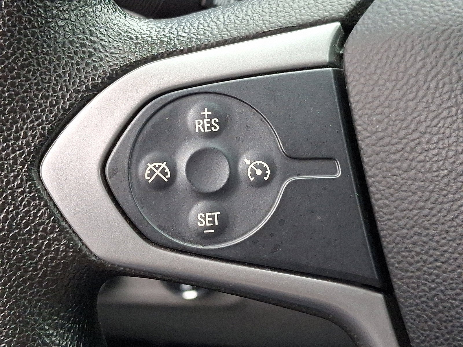 2021 GMC Canyon Elevation Standard