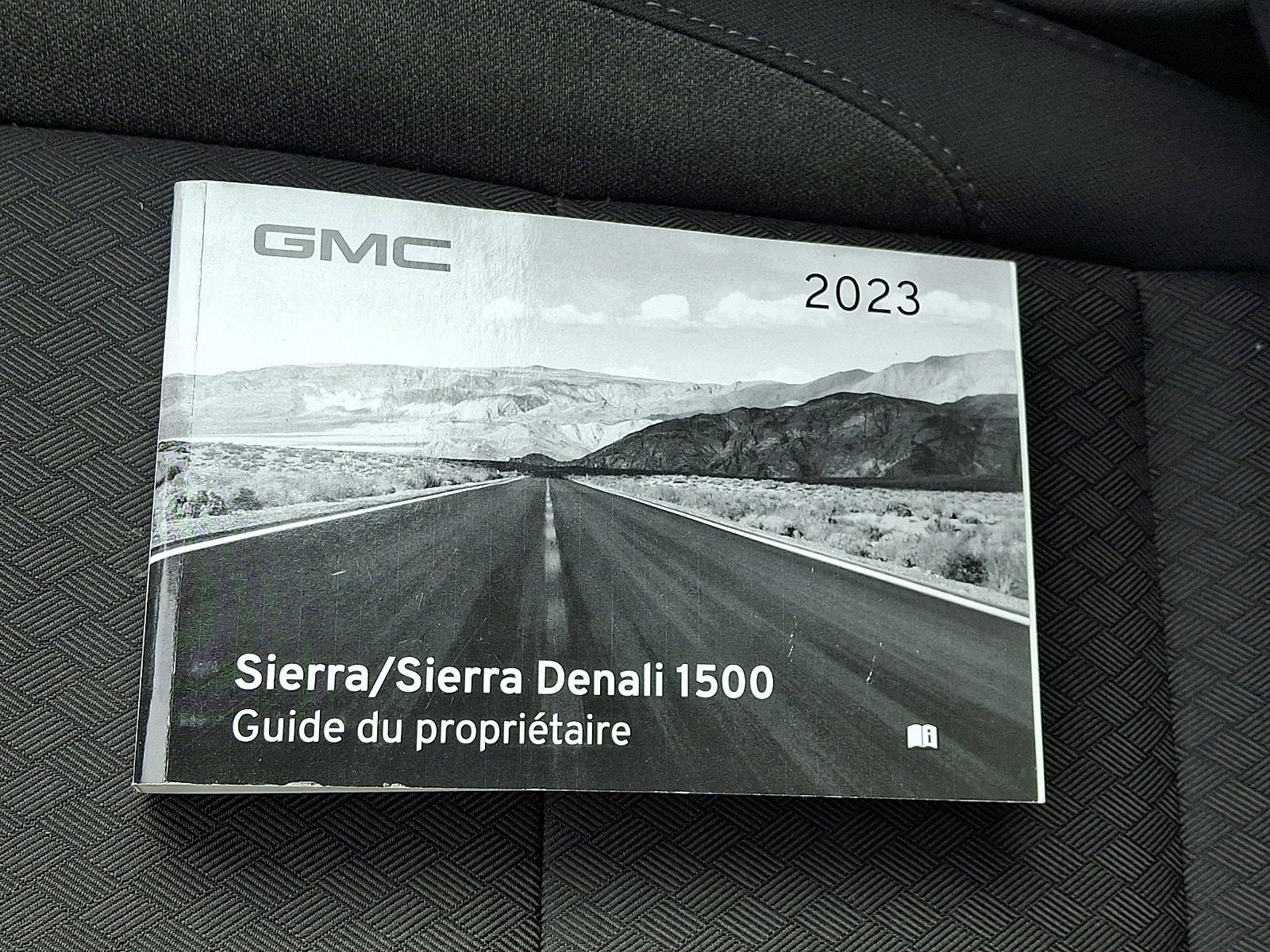 2023 GMC Sierra 1500 Pro