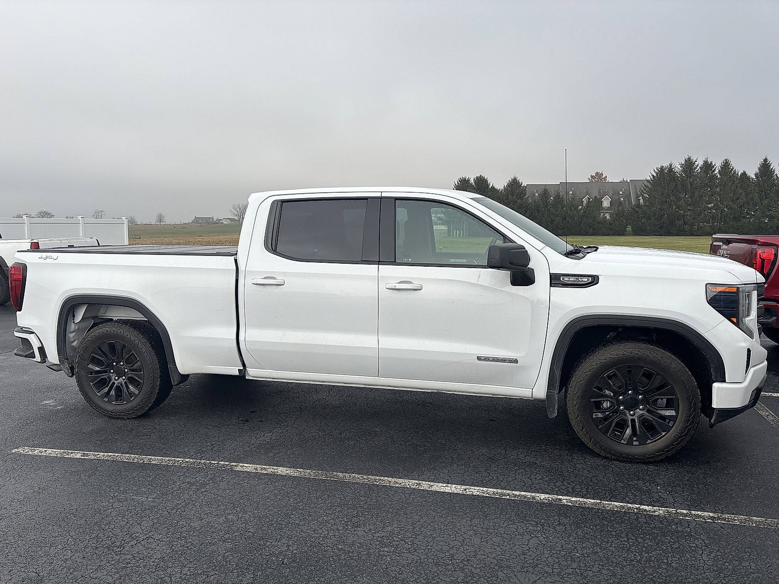 2022 GMC Sierra 1500 Elevation