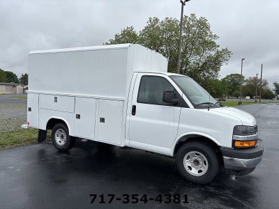 2025 Chevrolet Express Cutaway 3500 1WT