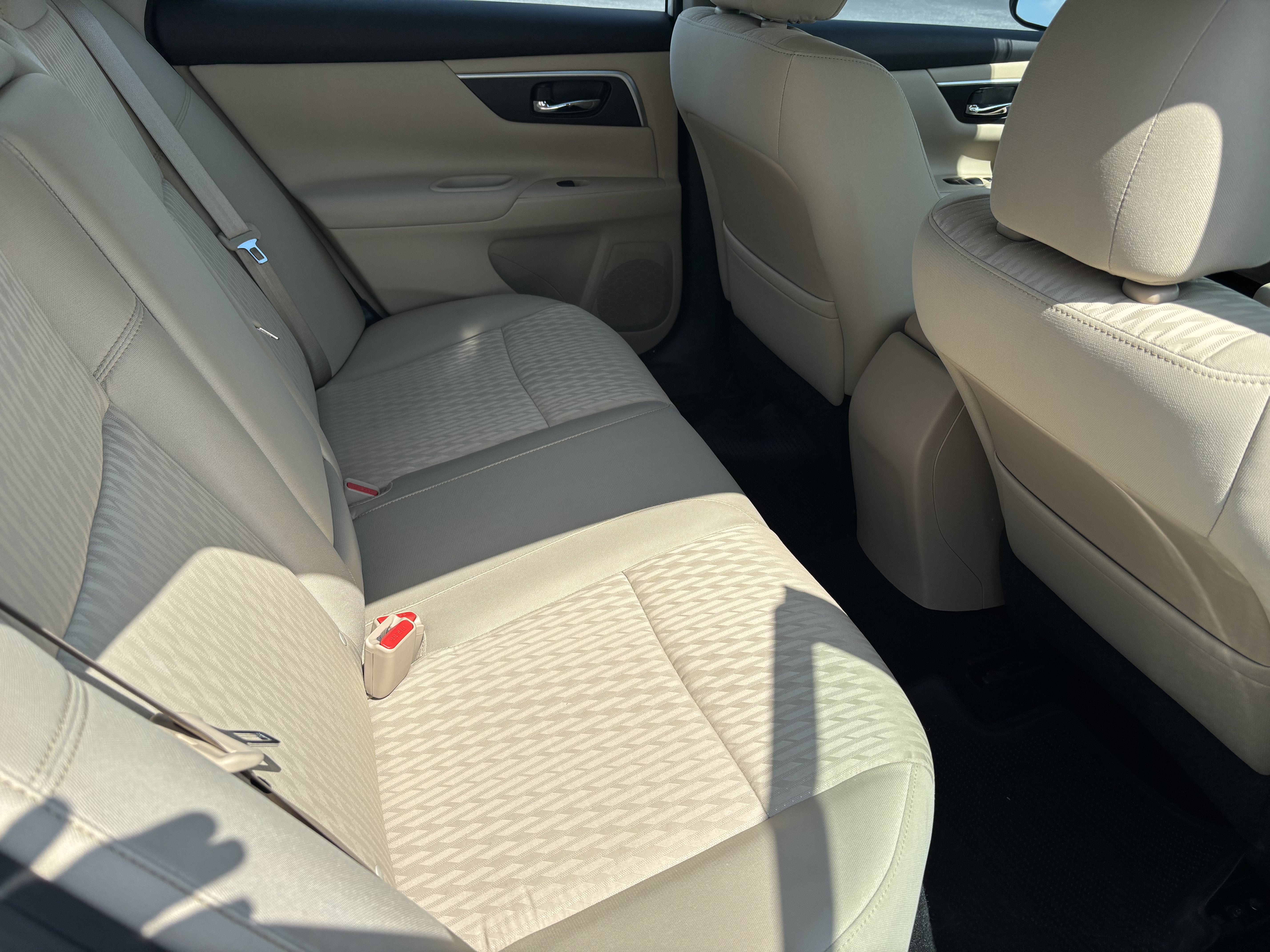 2017 Nissan Altima 2.5 SV