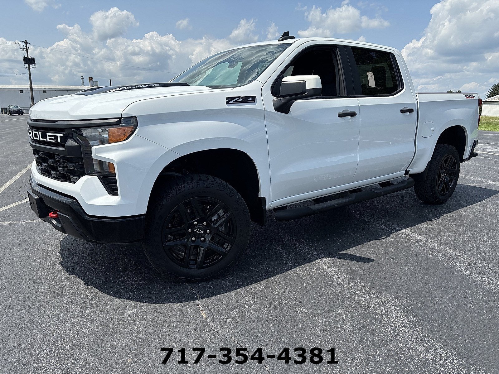 2023 Chevrolet Silverado 1500 Custom Trail Boss