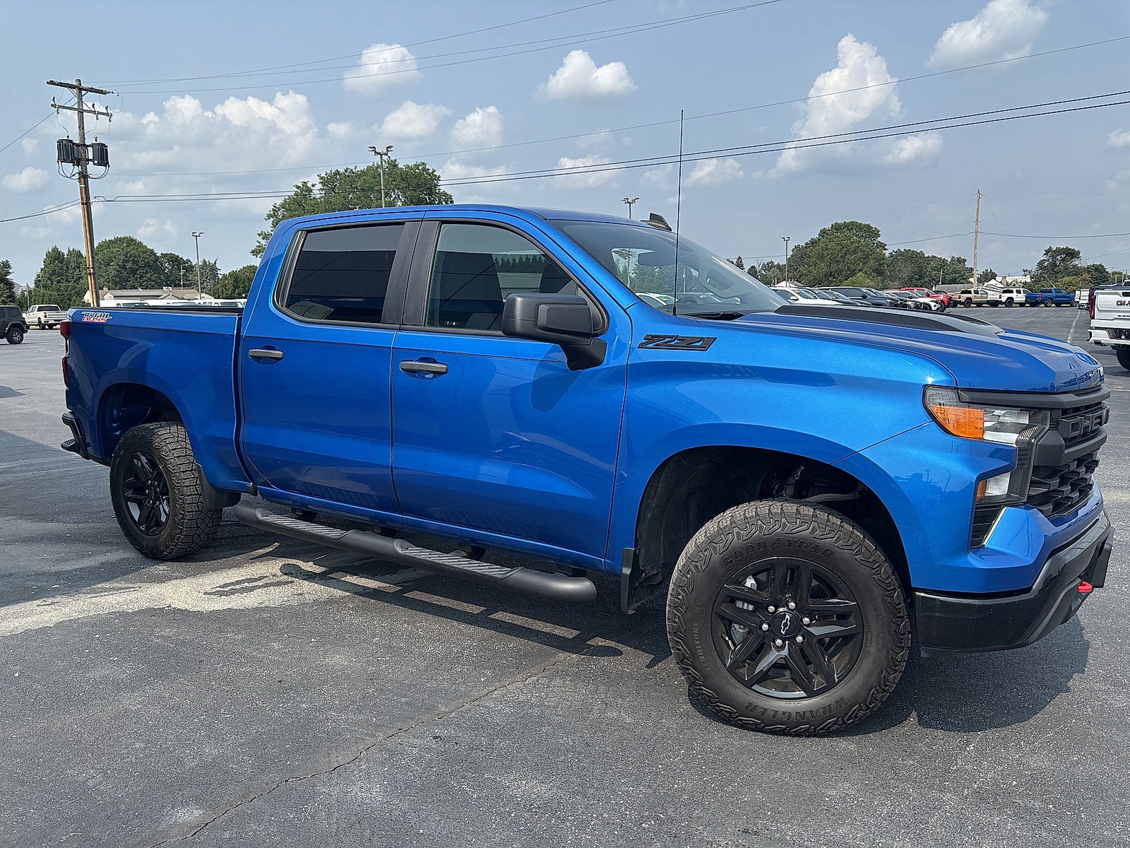 2023 Chevrolet Silverado 1500 Custom Trail Boss
