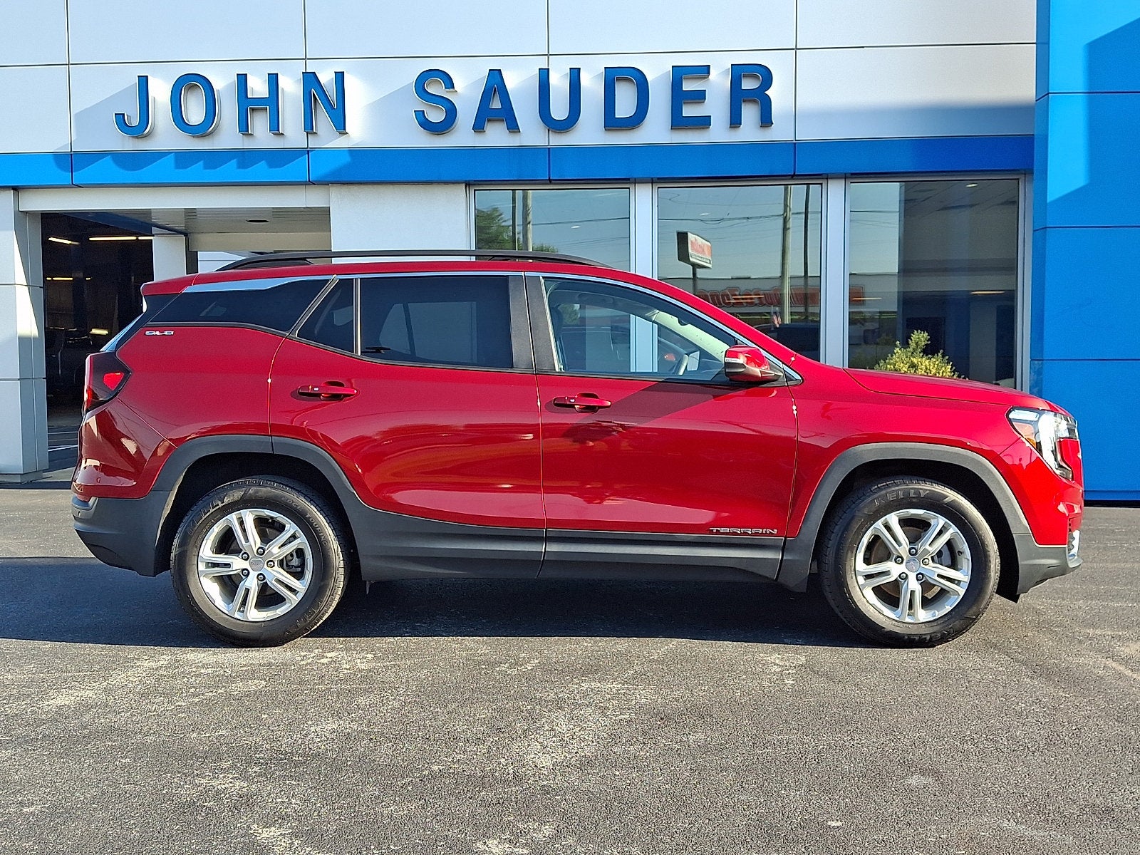 2023 GMC Terrain SLE